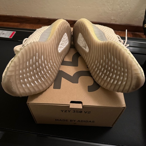 Yeezy 350 flax - Picture 5 of 7